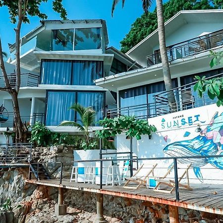 Patong Sunset Villa Phuket Exterior photo